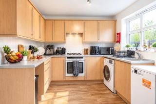 9 PPL House - Hot Tube - Airport - Parking- A38 - A50 - 7