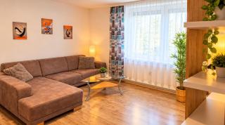 revLIVING Woodland Stay Apartment Heidenreichstein - inklusive Parkplatz - 2