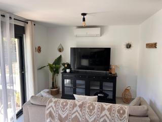 Maisonnette 32m2 climatisé avec jacuzzi au calme. - 3