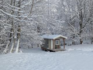 Rustic Tiny Cottage & Hot Tub With Detached Bathroom - 1
