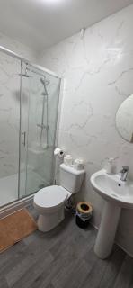 Burton House - 1BR - Sleeps 2 - Flat 3 - 7