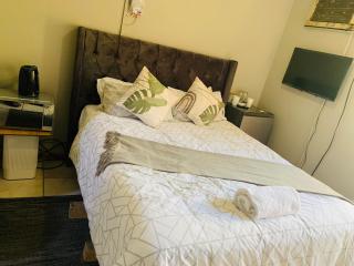 Matsheko Cozy Corner - 0