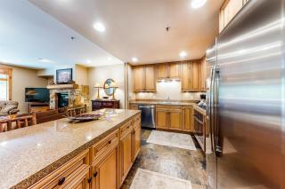 2 Bedroom Ski-In, Ski-Out Condo At The Timbers - 4