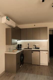 Luma Balcony Apartment - 1