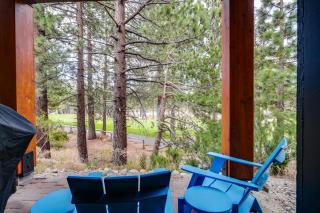 Mammoth Lakes Condo w/ Fireplace: Near Skiing! - 8