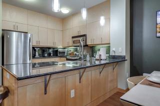 Mammoth Lakes Condo w/ Fireplace: Near Skiing! - 1
