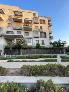 Sodic Eastown EDNC Nearby premium 2BR apartment - 9