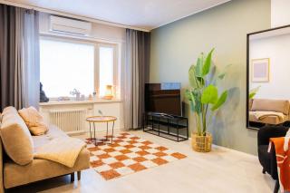 Lovely two-room condo with balcony near bus- and railwaystation - 7