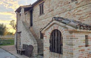 3 Bedroom Gorgeous Home In Appignano - 1