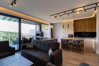 Mountain View Townhouse with Terrace & BBQ - 0