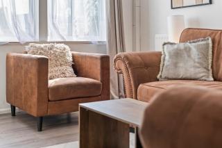 Walsall Near Centre with Free Private Parking - Great for Contractors, Groups & Families - 4