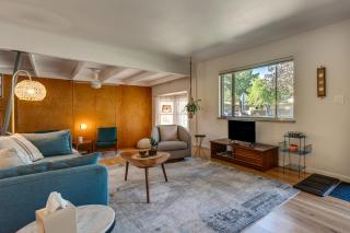 < 3 Mi to Pearl St: Home w/ Large Yard in Boulder - 6