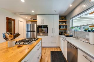 < 3 Mi to Pearl St: Home w/ Large Yard in Boulder - 1