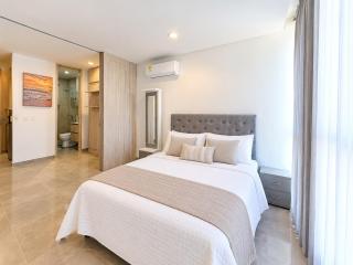 Salguero Suite by Colproperty Management - 6