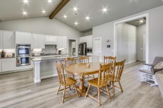 Play & Unwind! Home w/ Fenced Yard in Amarillo - 3