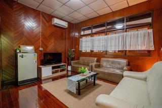 Canal-side Wooden House 3BR Private Garden - 7