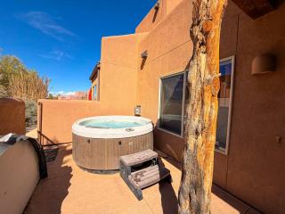 Cairn House #4A7 - 8