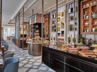 Sofitel Singapore City Centre - 7