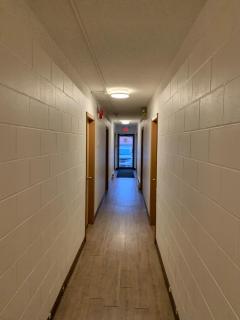 Carman Motor Inn - 1