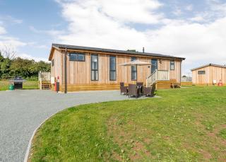 Winston Farm Lodges - 6