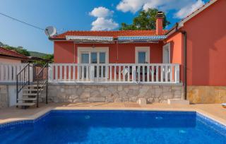 Lovely Home In Kresevo - 7