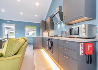 Snainton Luxury Lodges - 3