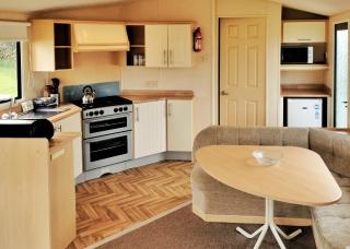 Woodland Vale Holiday Park - 2