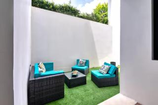 Penthouse Luxury - 9