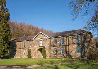 Pantglas Hall Lodges - Llanfynydd - 4