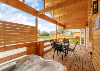 Holly Tree Lodges - 4