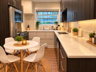 3 Bedeoom apartment in Heart of Montréal - 8