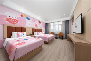 Rezen Select Shanghai International Resort - 2
