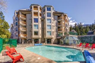 Mountain View Penthouse- 2BR Oasis at the Marquise in Whistler - 2