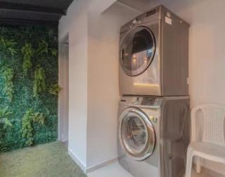 6 habitaciones con Jacuzzi, lavadora y secadora Poblado, Medellin - 8