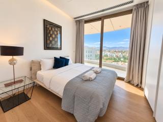 360 SkyHigh Luxury Residence - 8