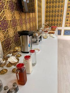 LOLA INN Hotel - 3