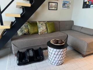 Loft Unit in Cainta with Netflix, Games, etc - 9