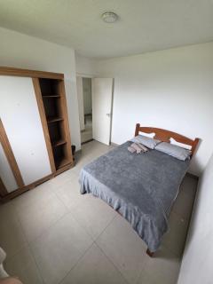 Apartamento dois quartos Condomínio Borboletas ao lado da Rodoviária Graal - 9