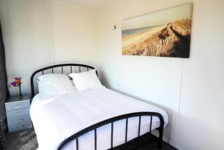 Rustic Cabin in Rural Mangawhai - 7