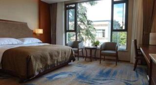Lian Yun Hotel - 3