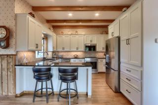 Peaceful mountain retreat near Bass Lake and Yosemite - 3