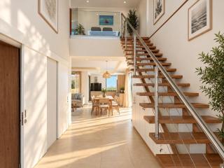 SunSoak Escape 4-Bedroom with private Pool - 7