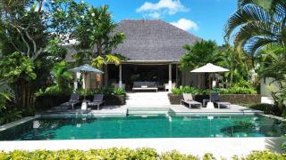 Villa Bodhi Kulture - Huge 5 BR Luxury Villa for Families & Groups in Canggu - Bali - 7