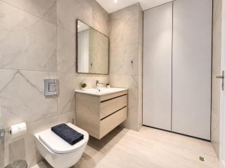 360 SkyHigh Luxury Residence - 1