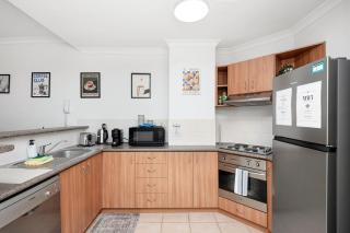 Charming 2BR Prime Hay St Central - 1