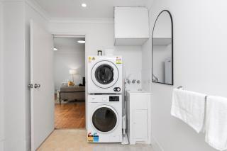 Charming 2BR Prime Hay St Central - 3