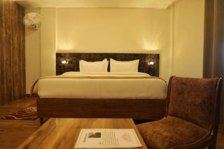 The Castle Resort - 5