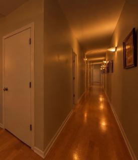 Closest Condo to The United Center 3 Bedrooms & Futon - 8