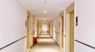 City Comfort Inn Nanchang Zhangshulin Shashagou Metro Station - 1
