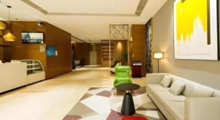 Borrman Hotel Zhongshan Henglan Xiyong - 4